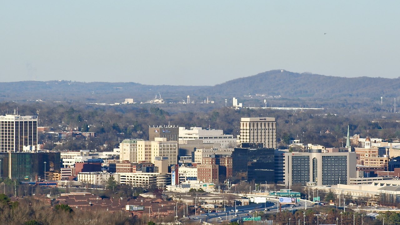 Chattanooga, TN city view for chimney service coverage